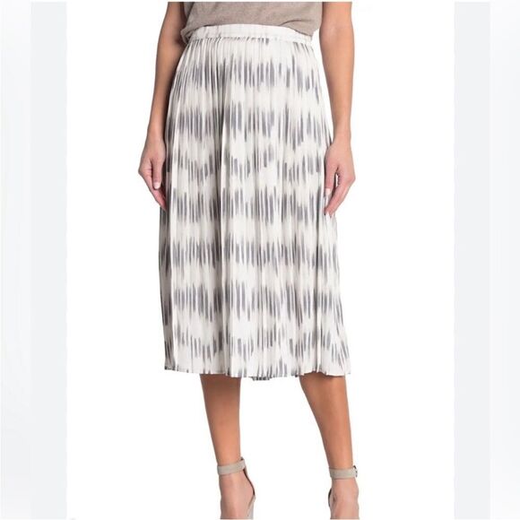 Brochu Walker Pleated Midi Skirt, Gray, White Size Medium - Picture 1 of 8